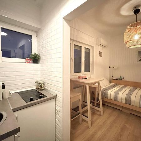 Rooftop Studio In The Heart Of Bucharest W Netflix Exteriér fotografie
